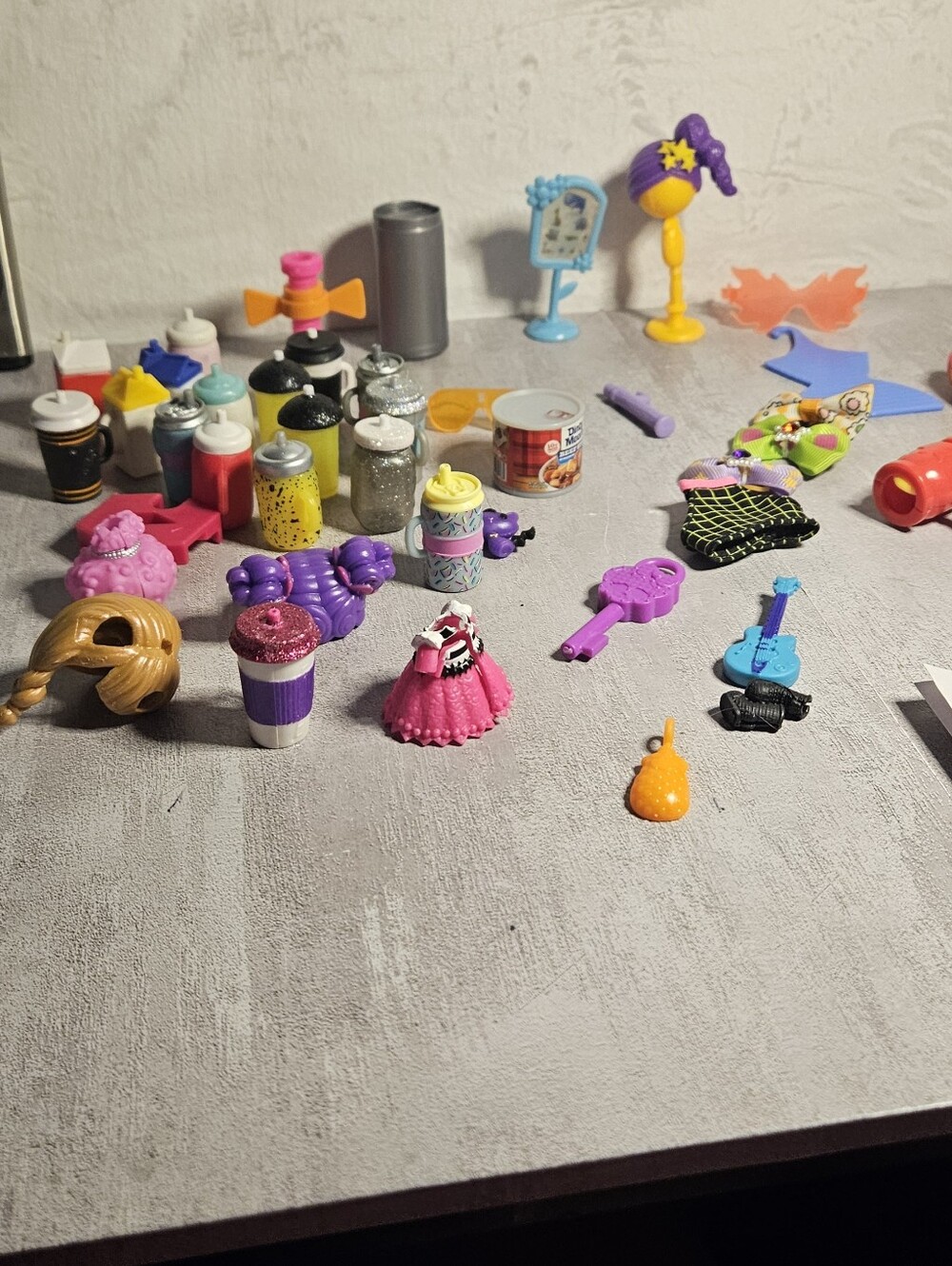 43 Pieces Of Lala Loopsy & Mini Accessories